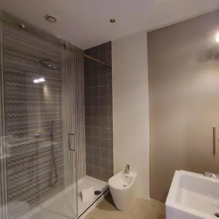 Guest house Charm Palace Porto 2*
