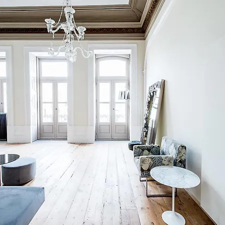 Charm Palace Porto Guest house