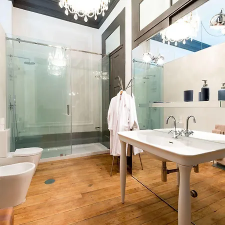Guest house Charm Palace Porto 2*