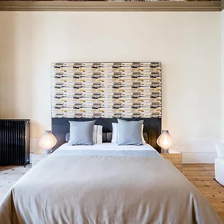 Guest house Charm Palace Porto 2*