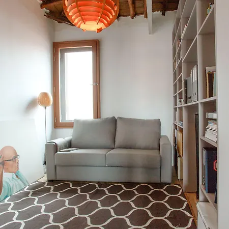 Guest house Charm Palace Porto 4*