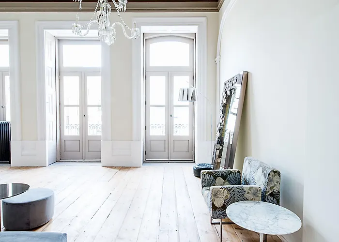 Charm Palace 4* Oporto