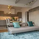 Charm Palace 4* Oporto
