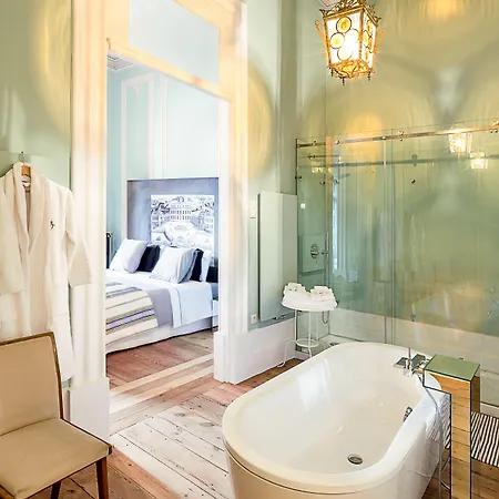 招待所 Charm Palace