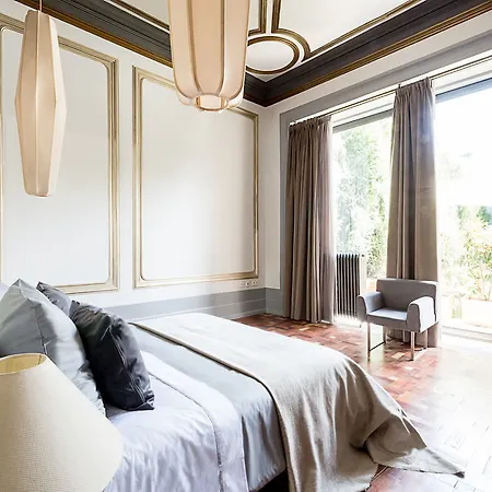 招待所 Charm Palace