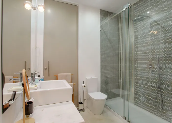 Charm Palace Porto Guest house