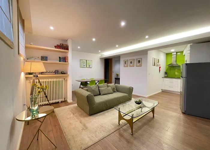 Charm Palace Porto 4*