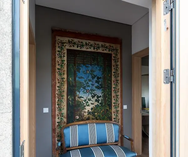 Charm Palace Porto Guest house