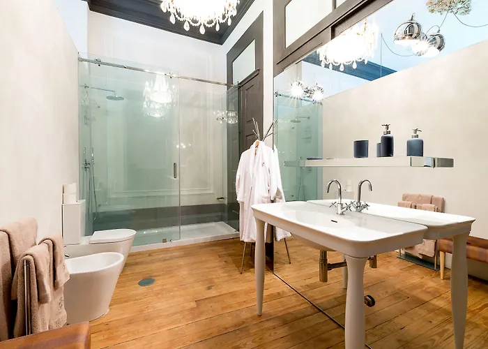 Charm Palace Гостевой дом 4*