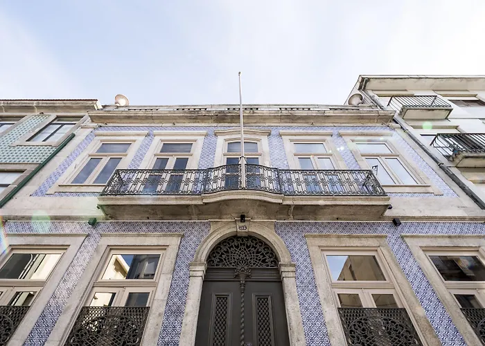 Charm Palace Гостевой дом 4*